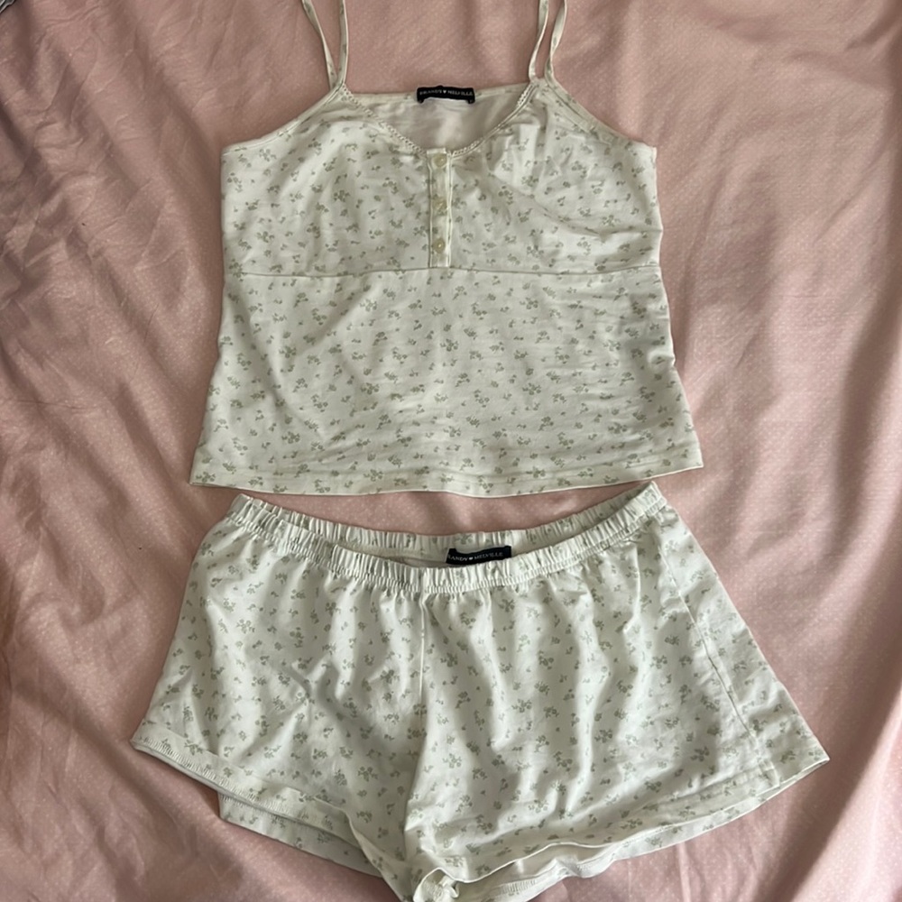 Brandy Melville matching set
